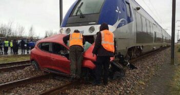 Bouches-du-Rhône : collision entre un véhicule et un train