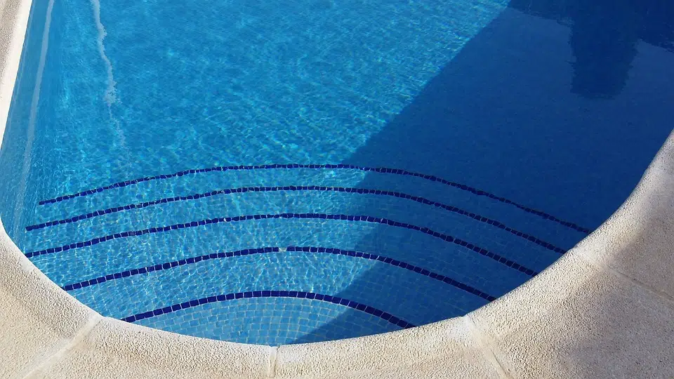piscine coque