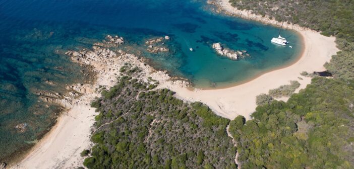 Location catamaran en Corse