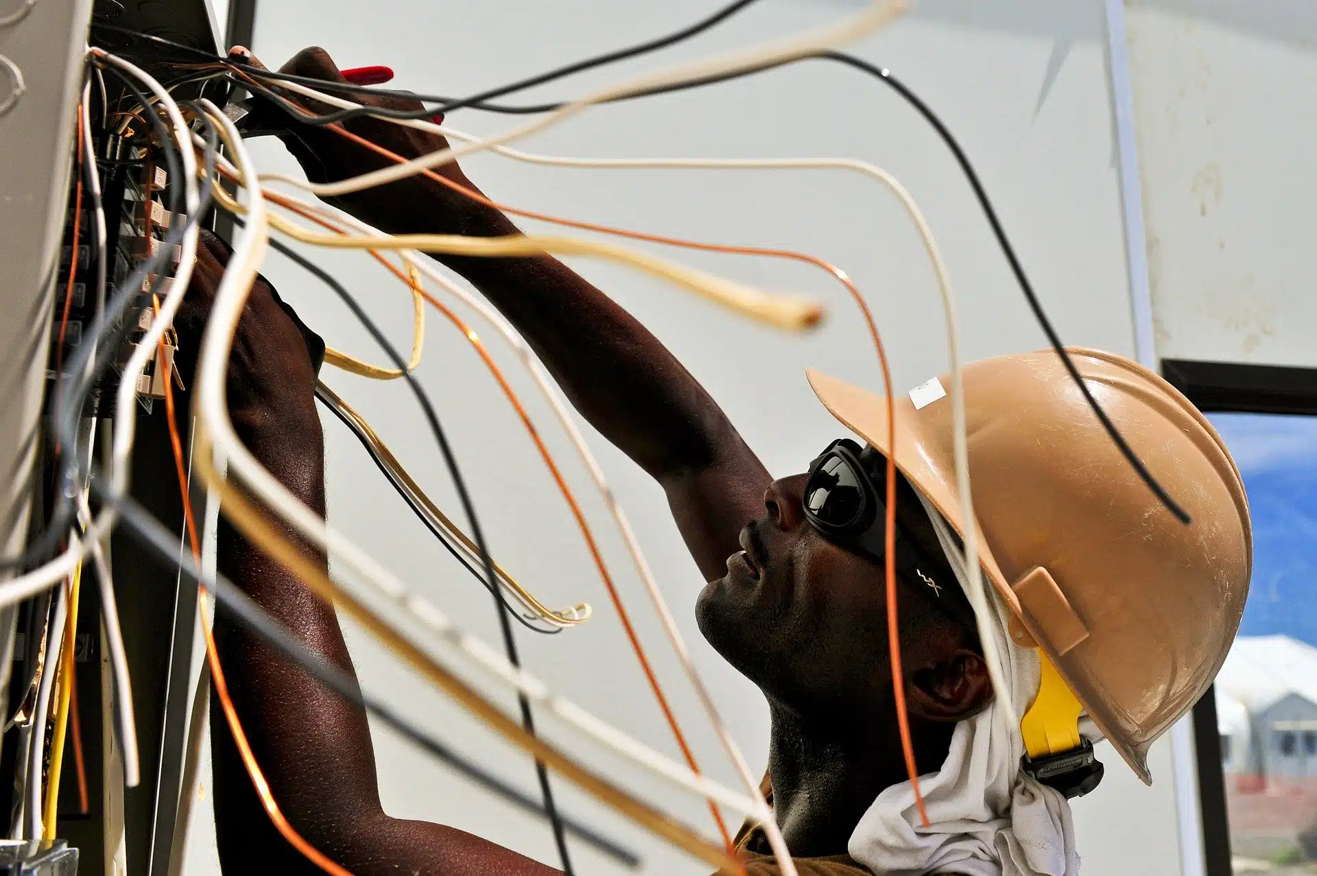 Trouver le bon fournisseur en matériel électrique pour votre installation