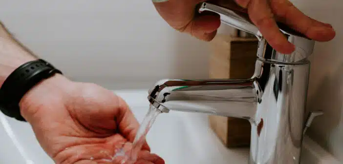 Chauffe-eau électrique ou à gaz : comment faire le bon choix ?