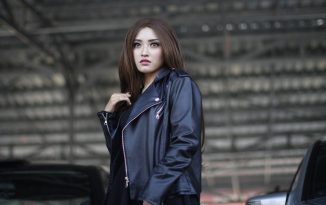 Quelle veste avec robe Mi-longue ?